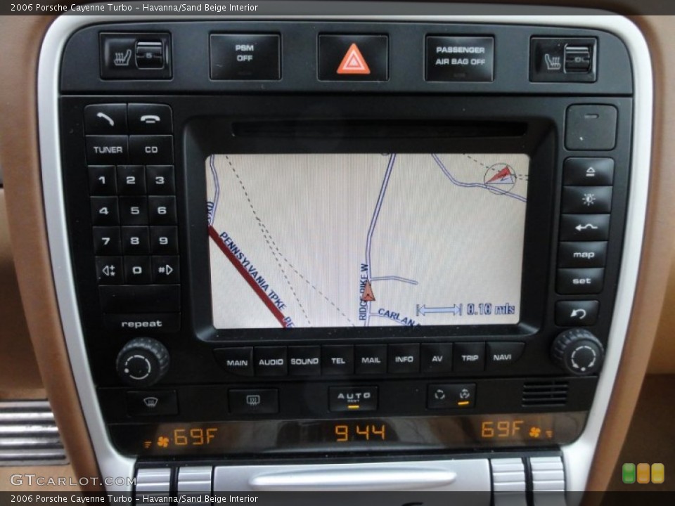 Havanna/Sand Beige Interior Navigation for the 2006 Porsche Cayenne Turbo #61002101