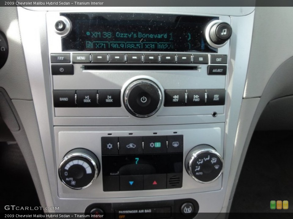 Titanium Interior Controls for the 2009 Chevrolet Malibu Hybrid Sedan #61005502