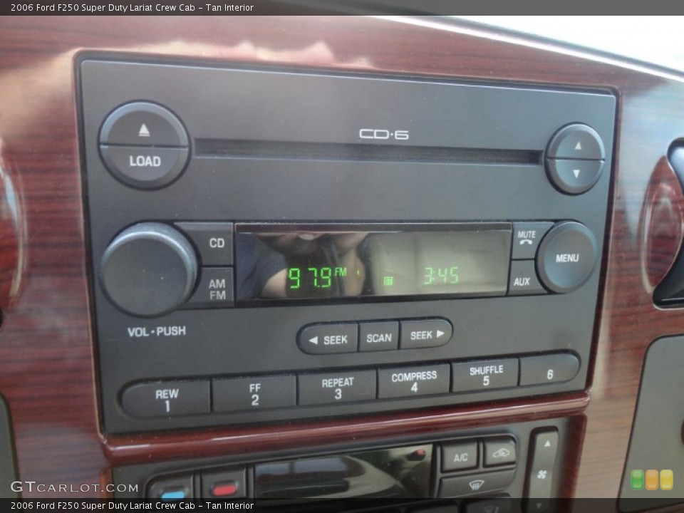 Tan Interior Audio System for the 2006 Ford F250 Super Duty Lariat Crew Cab #61012747