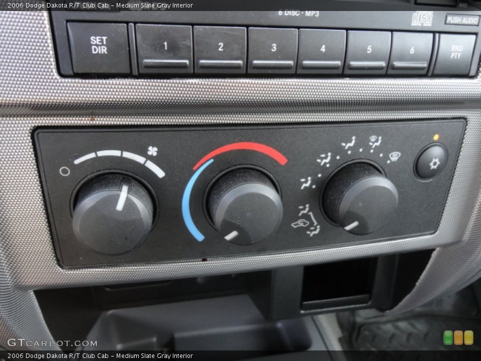 Medium Slate Gray Interior Controls for the 2006 Dodge Dakota R/T Club Cab #61014706