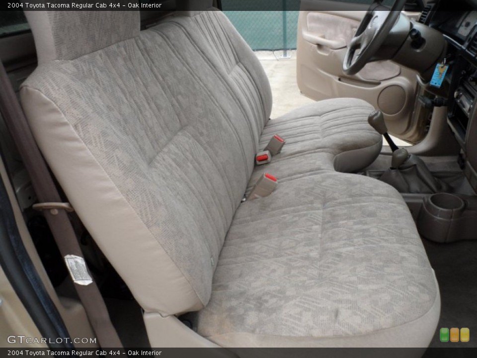 Oak Interior Photo for the 2004 Toyota Tacoma Regular Cab 4x4 #61016053