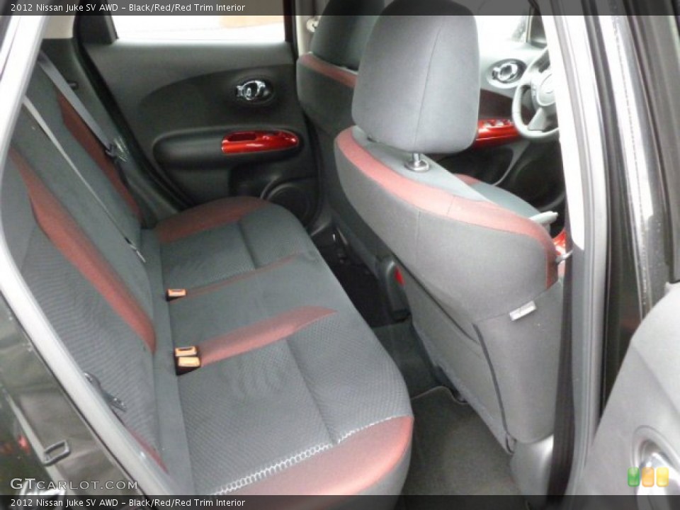 Black/Red/Red Trim Interior Photo for the 2012 Nissan Juke SV AWD #61018987