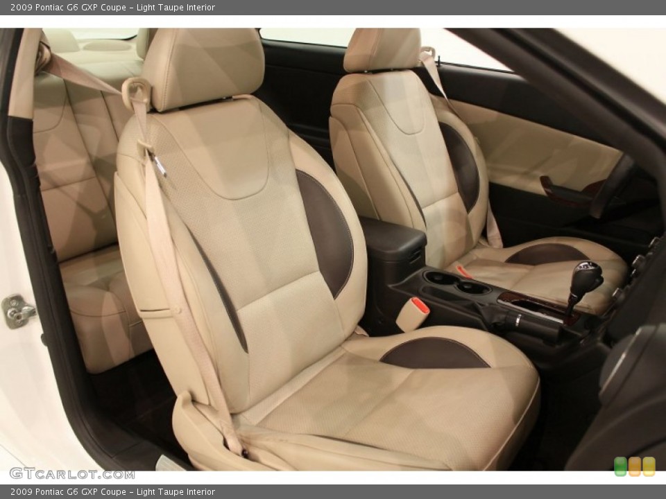 Light Taupe Interior Photo for the 2009 Pontiac G6 GXP Coupe #61021693