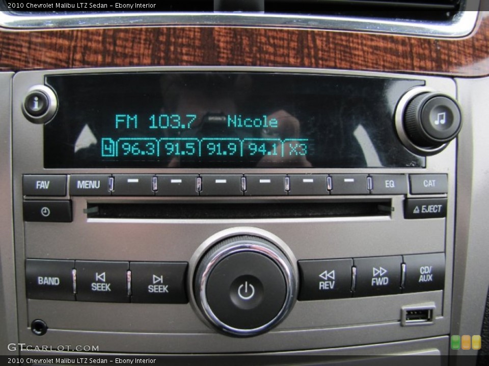 Ebony Interior Audio System for the 2010 Chevrolet Malibu LTZ Sedan #61031849