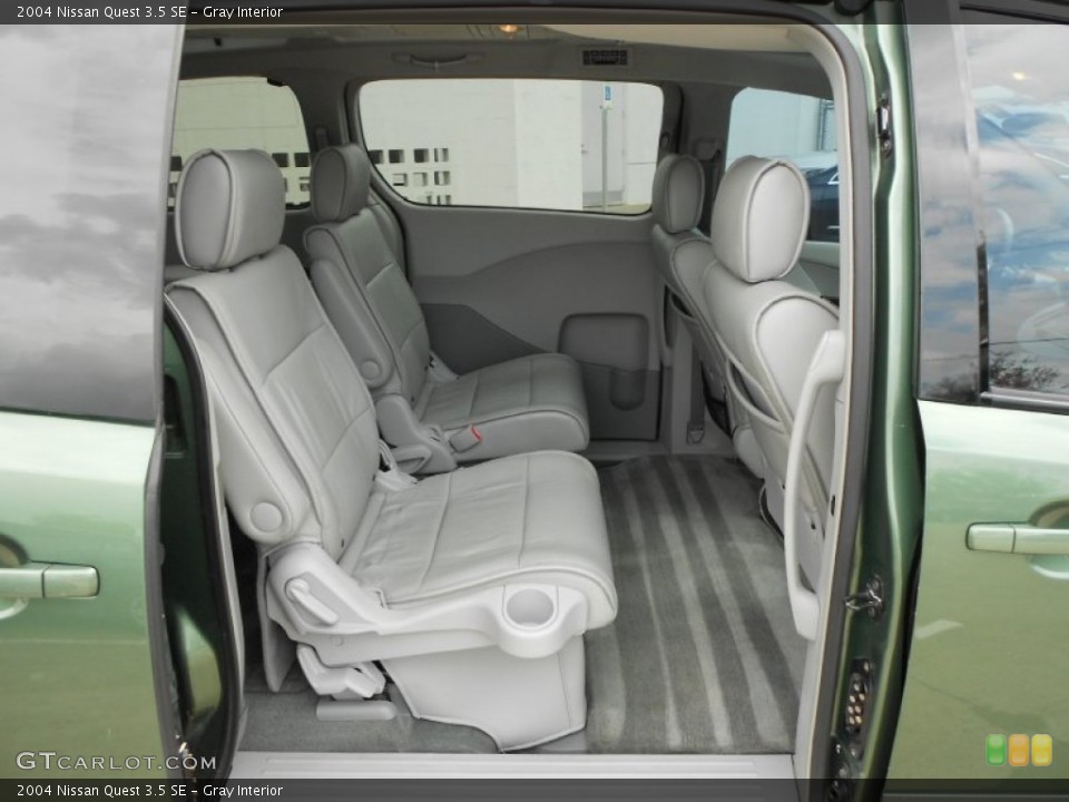 Gray Interior Photo for the 2004 Nissan Quest 3.5 SE #61037104