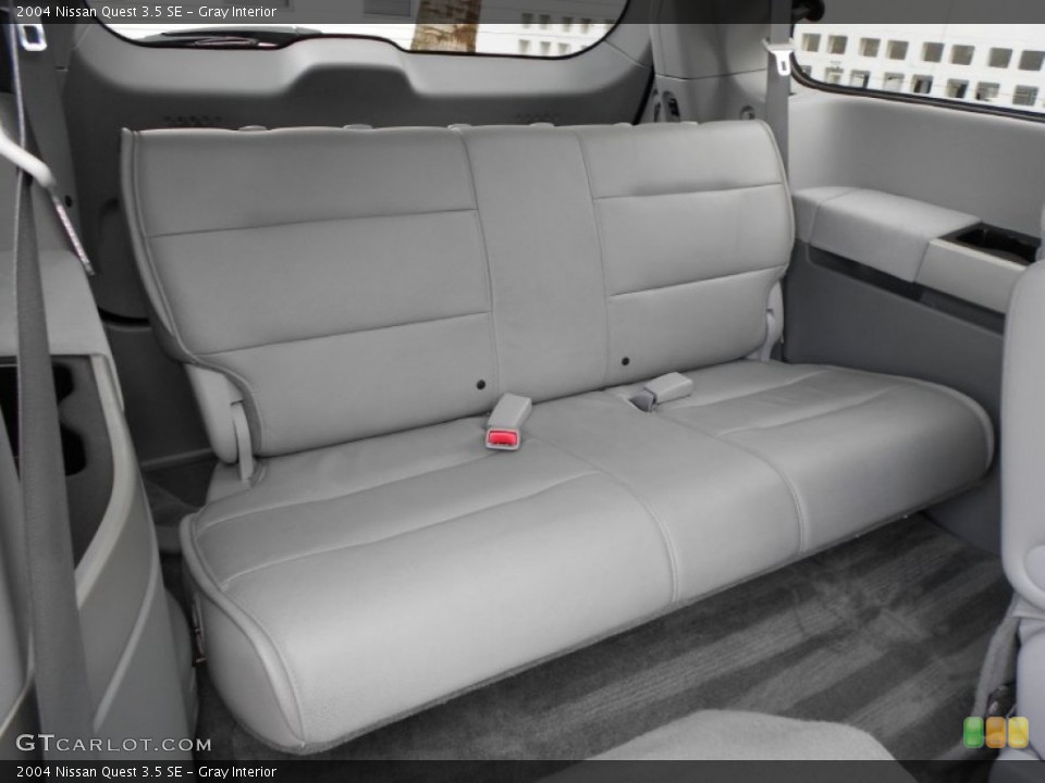 Gray Interior Photo for the 2004 Nissan Quest 3.5 SE #61037115