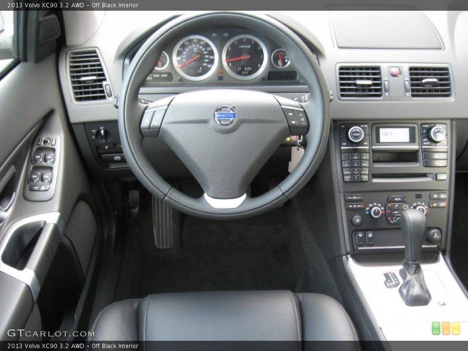 Off Black Interior Controls for the 2013 Volvo XC90 3.2 AWD #61039645