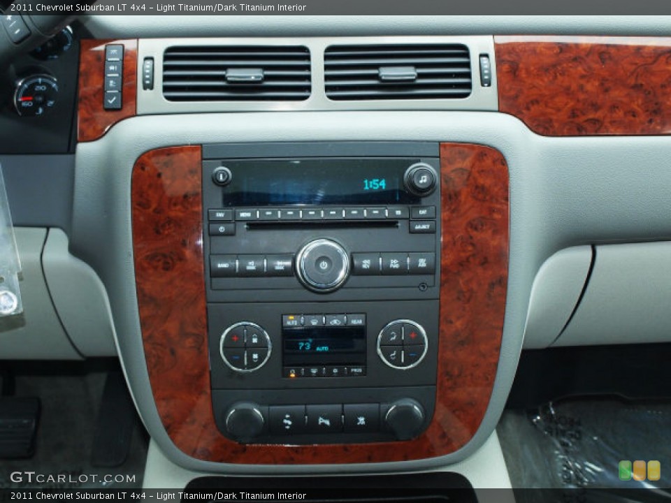 Light Titanium/Dark Titanium Interior Controls for the 2011 Chevrolet Suburban LT 4x4 #61044397