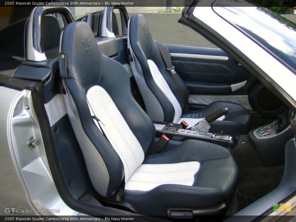 Blu Navy Interior Photo for the 2005 Maserati Spyder Cambiocorsa 90th Anniversary #61047727