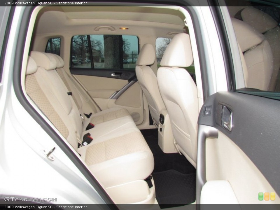 Sandstone Interior Photo for the 2009 Volkswagen Tiguan SE #61051174