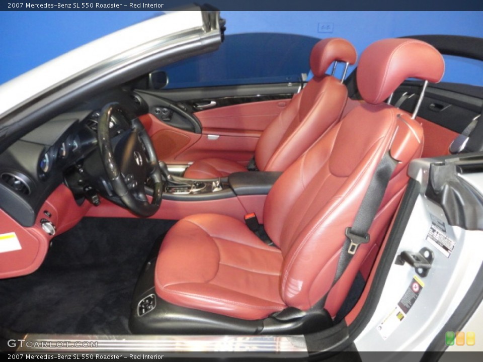 Red Interior Photo for the 2007 Mercedes-Benz SL 550 Roadster #61056100