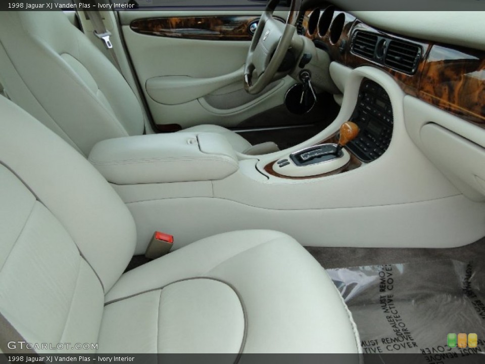 Ivory Interior Photo for the 1998 Jaguar XJ Vanden Plas #61063042