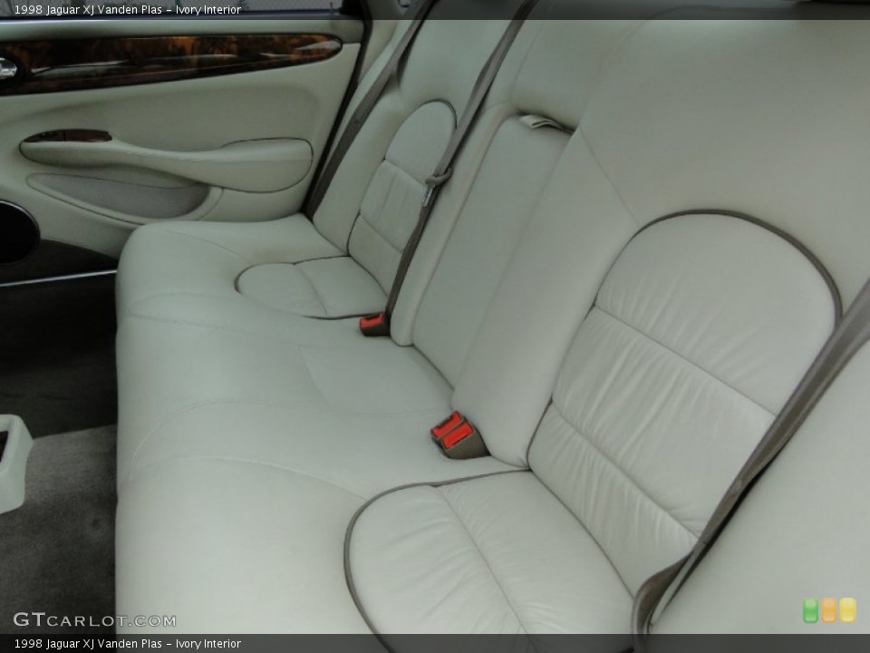 Ivory Interior Photo for the 1998 Jaguar XJ Vanden Plas #61063078