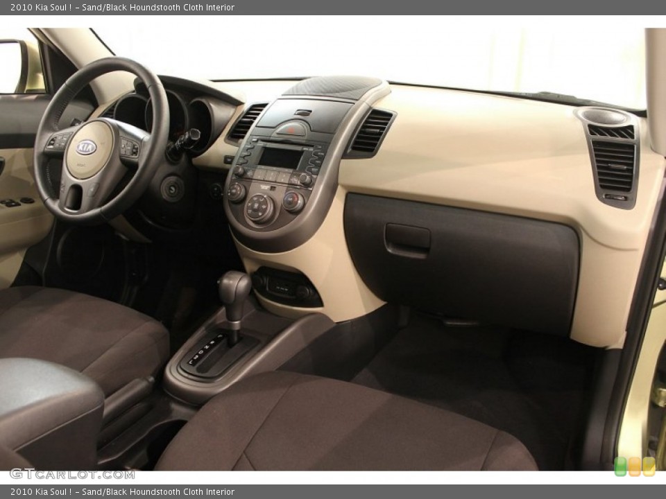 Sand/Black Houndstooth Cloth Interior Dashboard for the 2010 Kia Soul ! #61070311