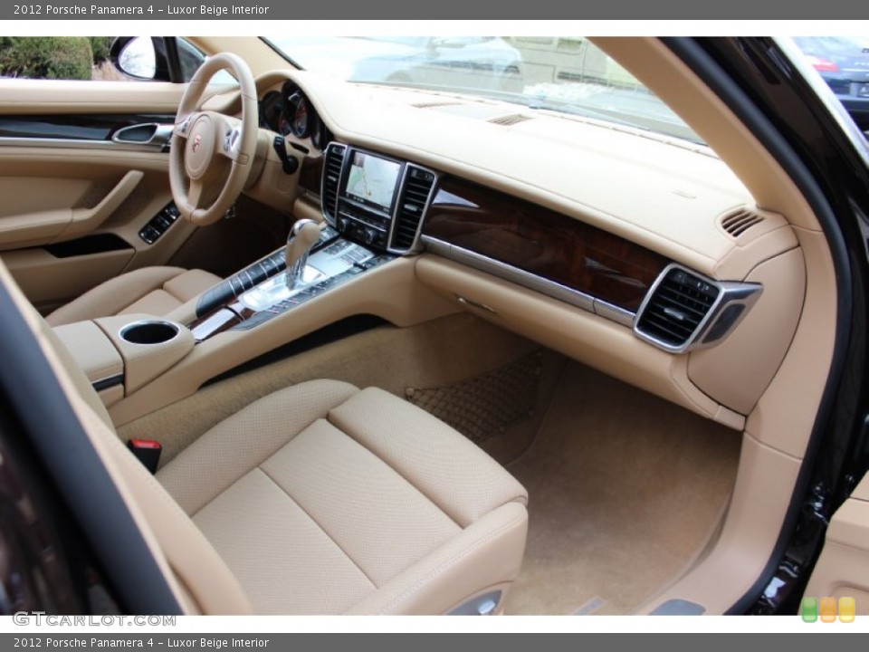 Luxor Beige Interior Dashboard for the 2012 Porsche Panamera 4 #61072798