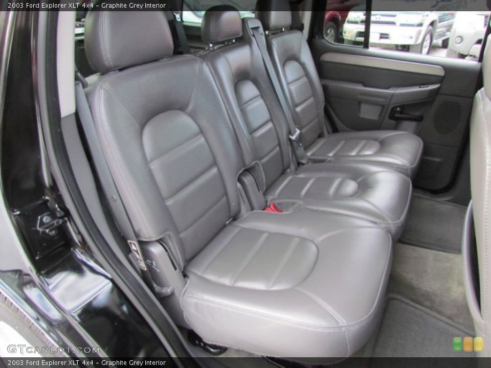 Graphite Grey Interior Photo for the 2003 Ford Explorer XLT 4x4 #61080039