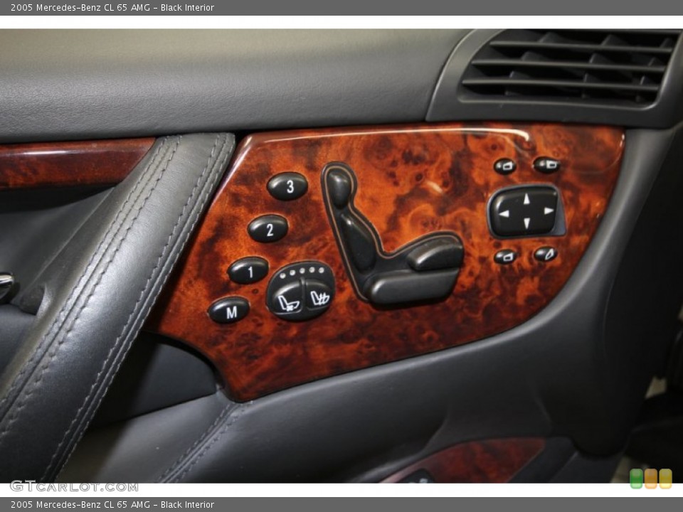 Black Interior Controls for the 2005 Mercedes-Benz CL 65 AMG #61081645