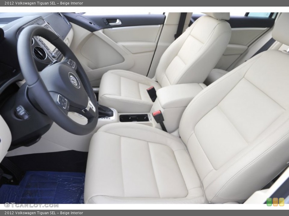 Beige Interior Photo for the 2012 Volkswagen Tiguan SEL #61081711