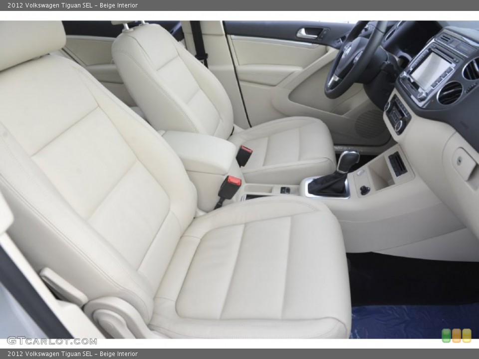 Beige Interior Photo for the 2012 Volkswagen Tiguan SEL #61081825