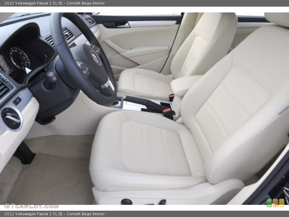 Cornsilk Beige Interior Photo for the 2012 Volkswagen Passat 2.5L SE #61083682
