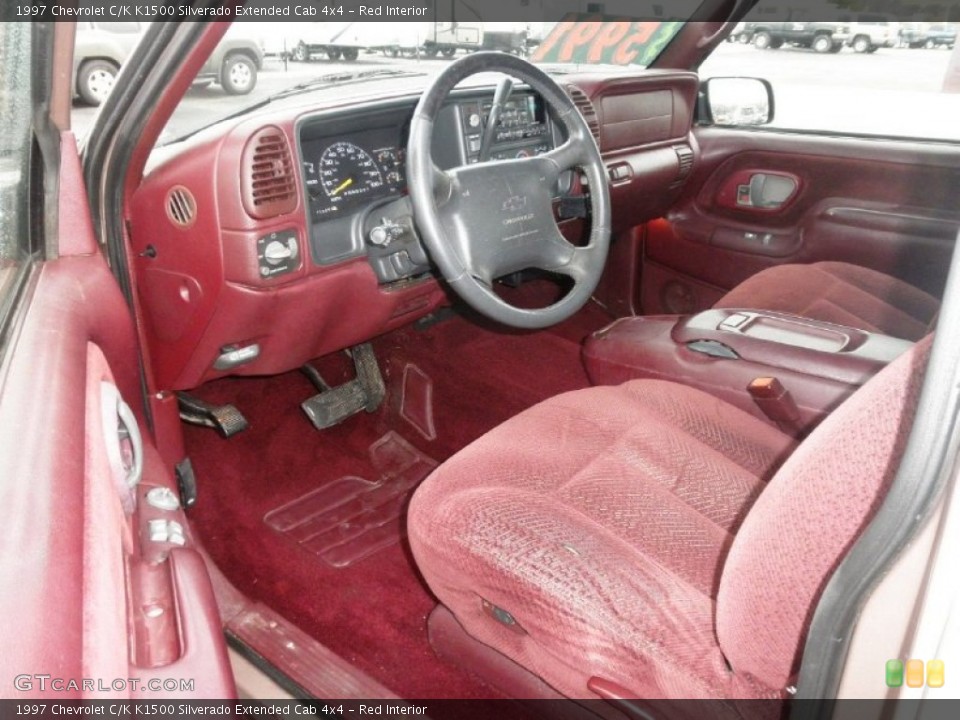 Red Interior Photo for the 1997 Chevrolet C/K K1500 Silverado Extended Cab 4x4 #61086467