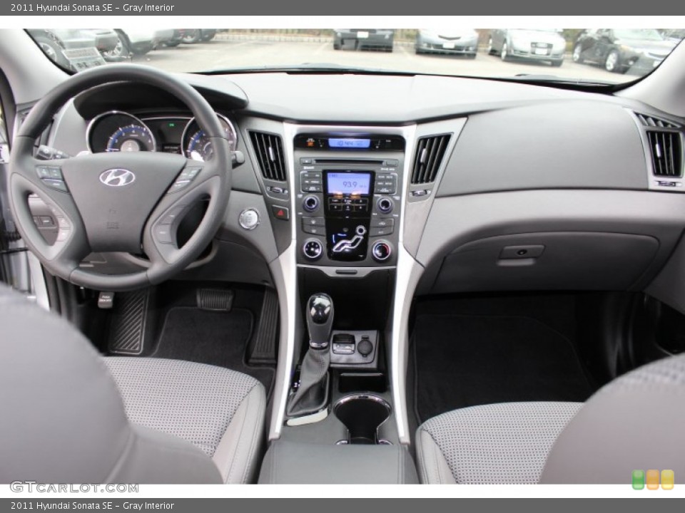 Gray Interior Dashboard for the 2011 Hyundai Sonata SE #61089179