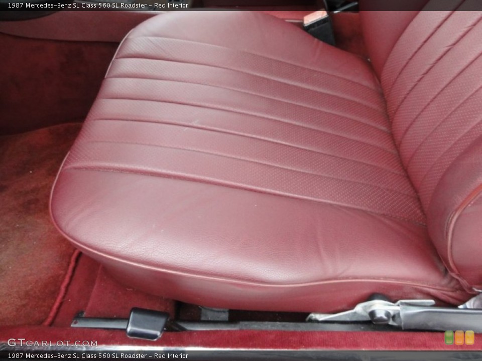 Red Interior Front Seat for the 1987 Mercedes-Benz SL Class 560 SL Roadster #61095865