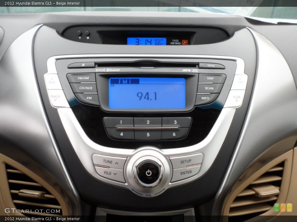Beige Interior Controls for the 2012 Hyundai Elantra GLS #61104051