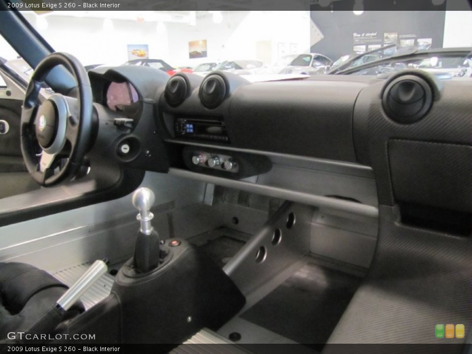 Black Interior Dashboard for the 2009 Lotus Exige S 260 #61105366