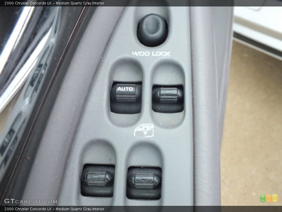 Medium Quartz Gray Interior Controls for the 2000 Chrysler Concorde LX #61126409