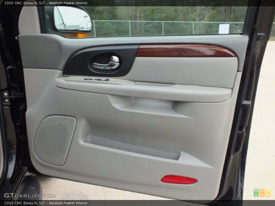 Medium Pewter Interior Door Panel for the 2003 GMC Envoy XL SLT #61126997