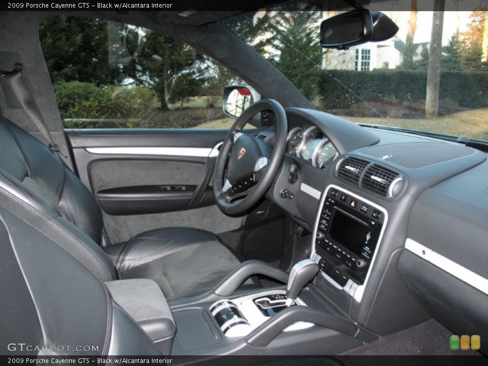 Black w/Alcantara Interior Photo for the 2009 Porsche Cayenne GTS #61129430