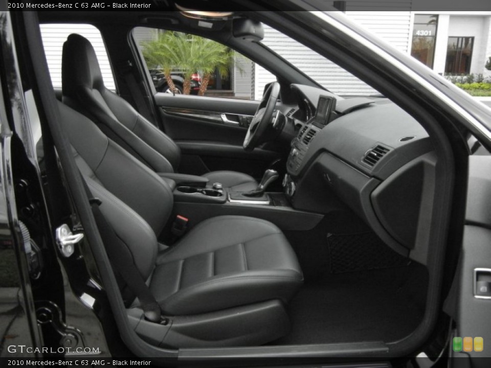 Black Interior Photo for the 2010 Mercedes-Benz C 63 AMG #61137431