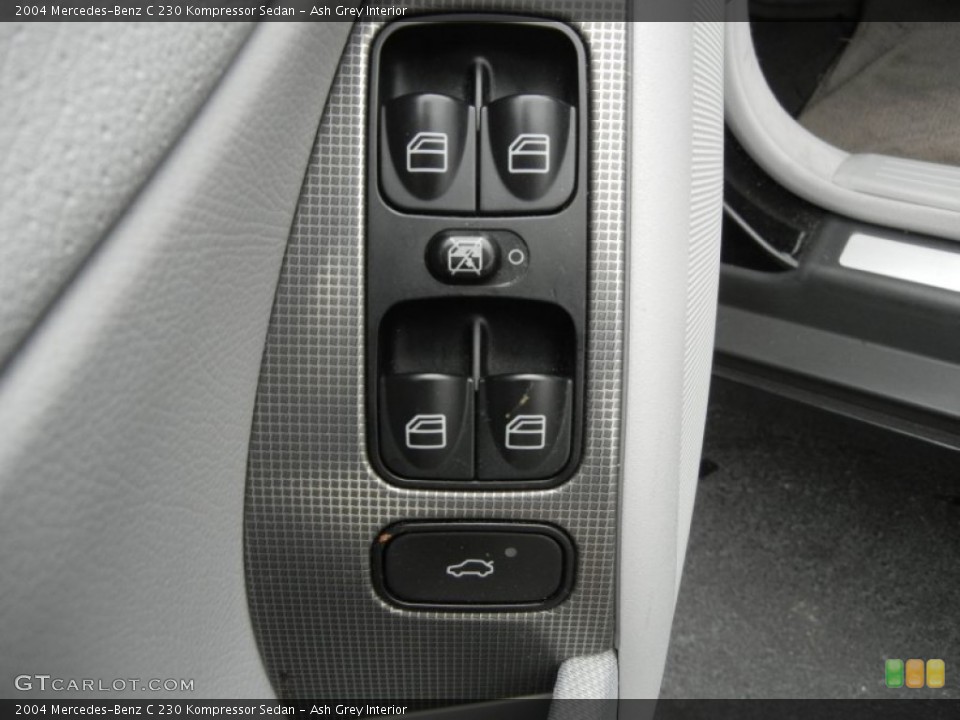 Ash Grey Interior Controls for the 2004 Mercedes-Benz C 230 Kompressor Sedan #61137857