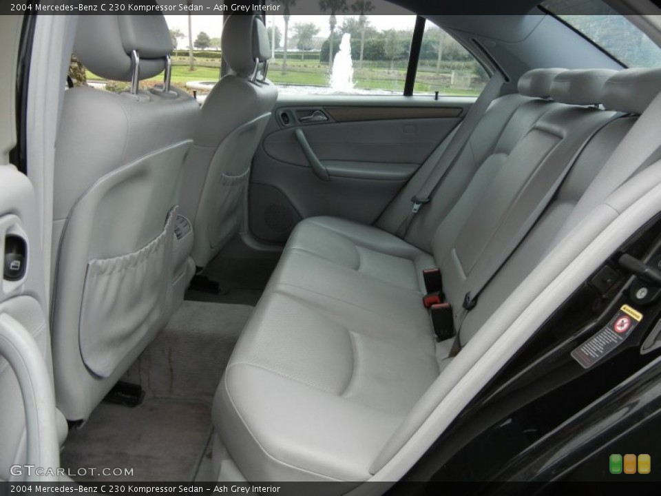 Ash Grey Interior Photo for the 2004 Mercedes-Benz C 230 Kompressor Sedan #61137865