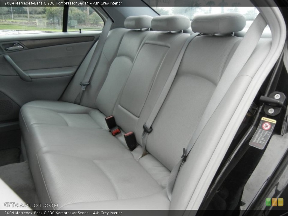 Ash Grey Interior Photo for the 2004 Mercedes-Benz C 230 Kompressor Sedan #61137873