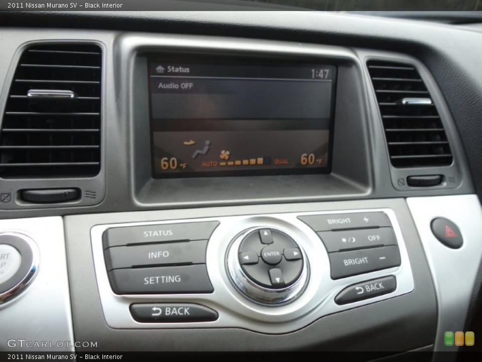Black Interior Controls for the 2011 Nissan Murano SV #61138472