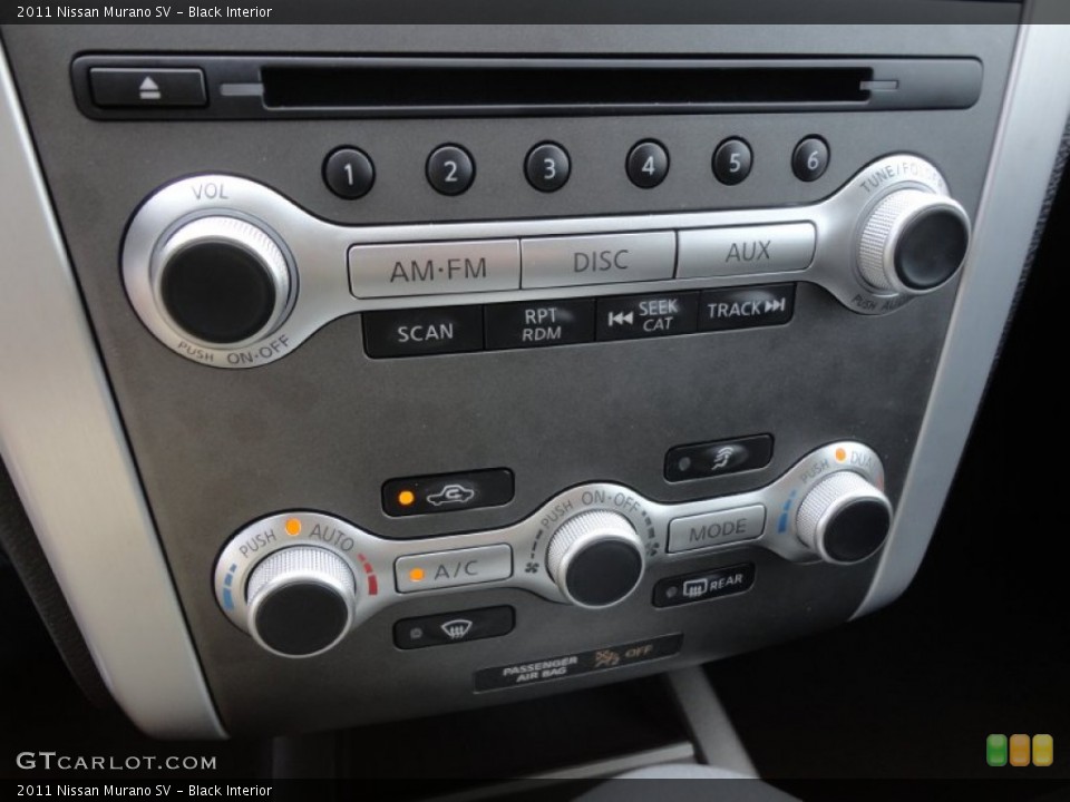Black Interior Controls for the 2011 Nissan Murano SV #61138478