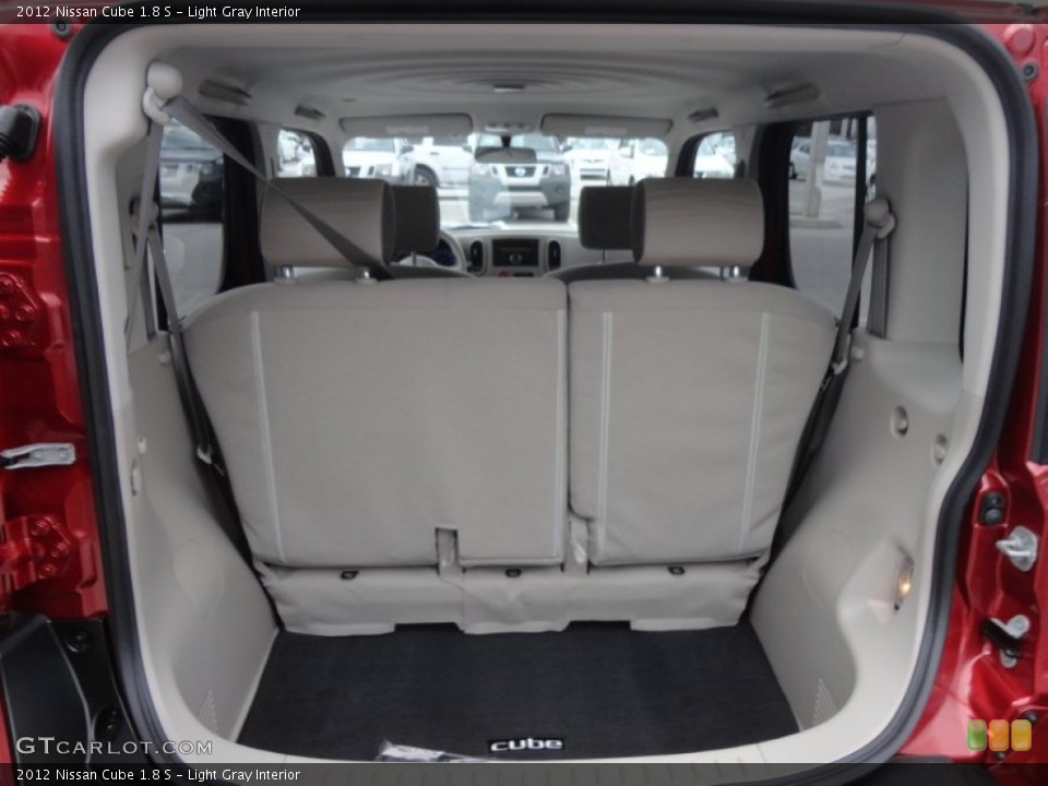 Light Gray Interior Trunk for the 2012 Nissan Cube 1.8 S #61139831