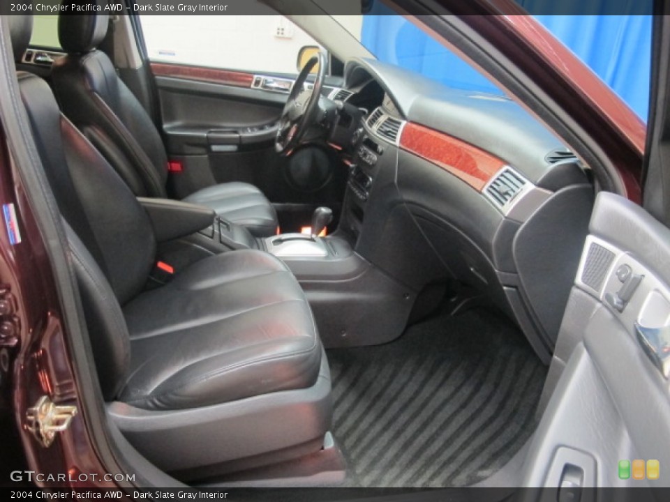 Dark Slate Gray Interior Photo for the 2004 Chrysler Pacifica AWD #61144364