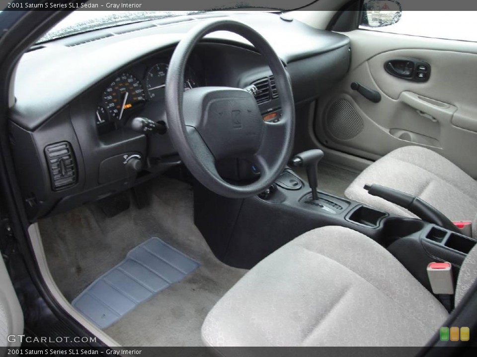Gray Interior Photo for the 2001 Saturn S Series SL1 Sedan #6115184