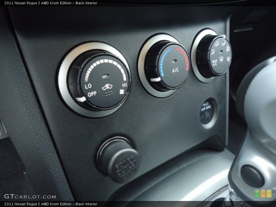 Black Interior Controls for the 2011 Nissan Rogue S AWD Krom Edition #61158890