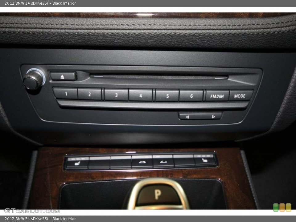 Black Interior Controls for the 2012 BMW Z4 sDrive35i #61166452