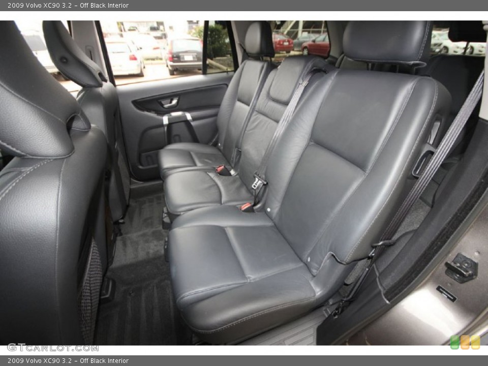 Off Black Interior Photo for the 2009 Volvo XC90 3.2 #61170661