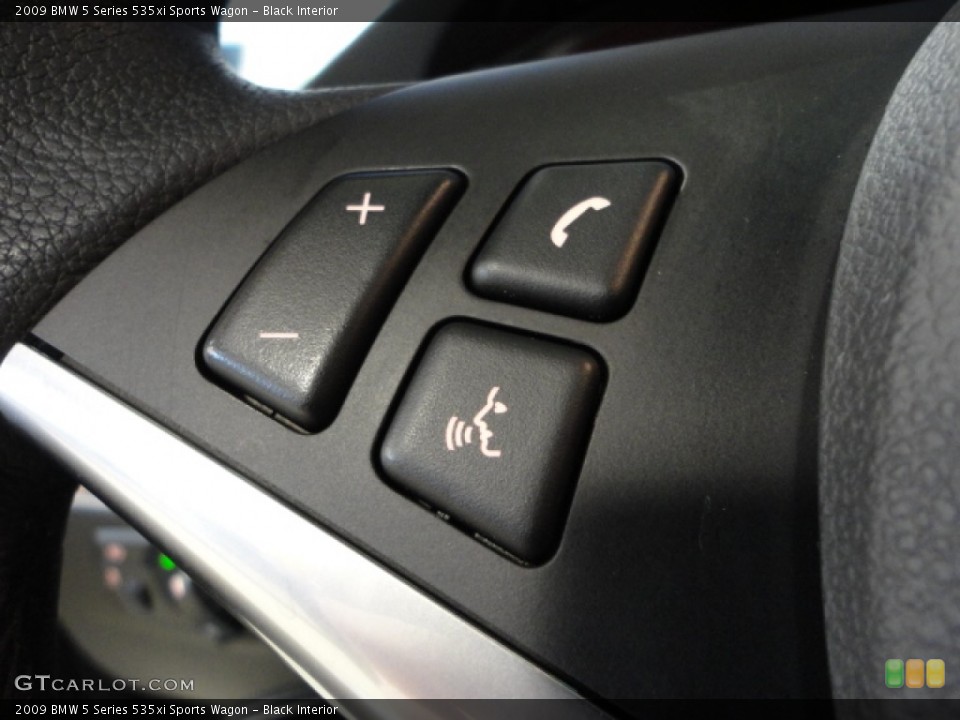 Black Interior Controls for the 2009 BMW 5 Series 535xi Sports Wagon #61173289