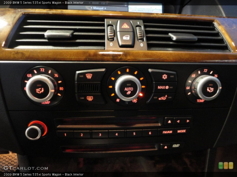 Black Interior Controls for the 2009 BMW 5 Series 535xi Sports Wagon #61173343