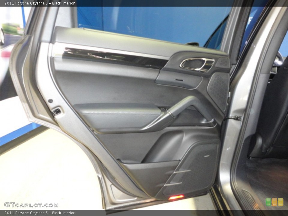 Black Interior Door Panel for the 2011 Porsche Cayenne S #61174066