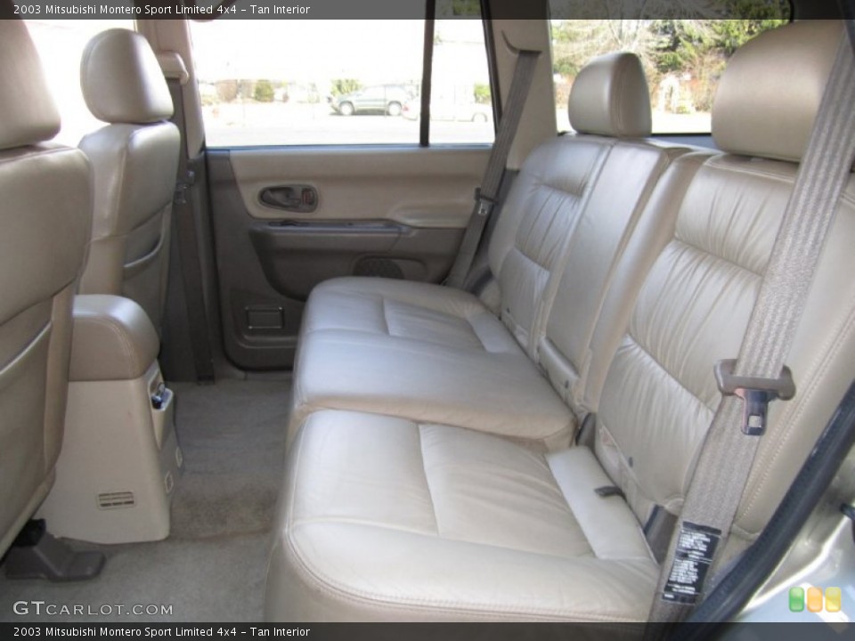 Tan Interior Photo for the 2003 Mitsubishi Montero Sport Limited 4x4 #61175869