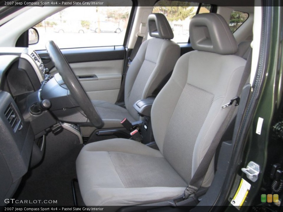 Pastel Slate Gray Interior Photo for the 2007 Jeep Compass Sport 4x4 #61205746