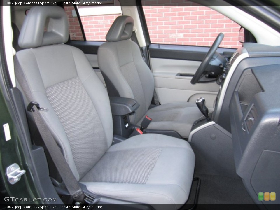 Pastel Slate Gray Interior Photo for the 2007 Jeep Compass Sport 4x4 #61205755